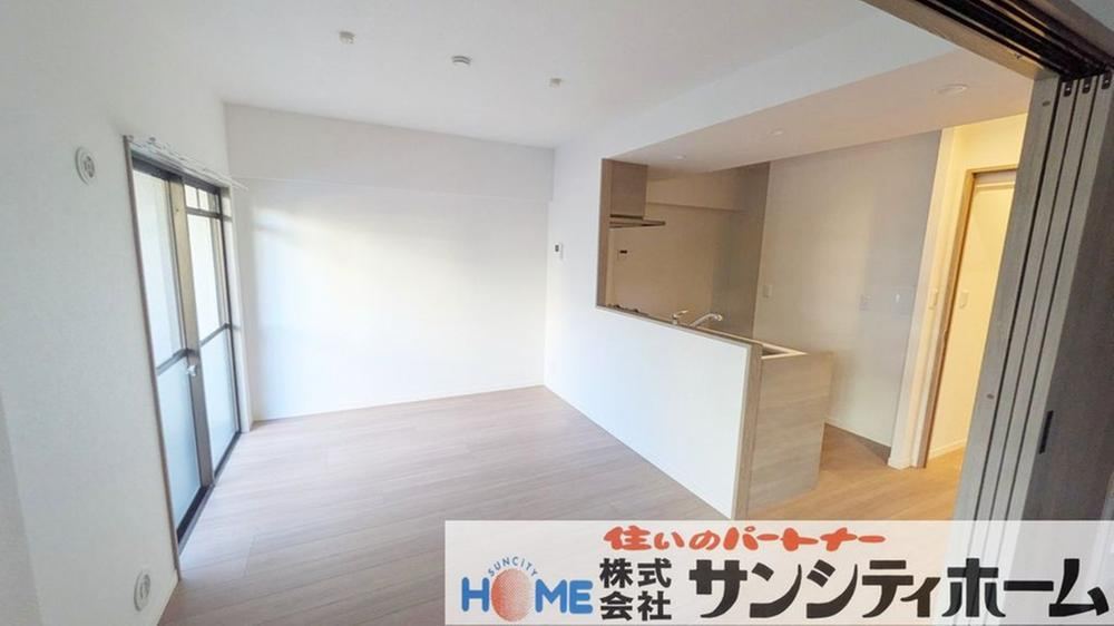 2LDK apartment in Omiya Ward, Saitama - Photo 1