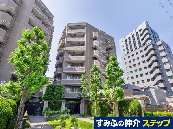 2LDK apartment in Kunitachi, Tokyo - Photo 1