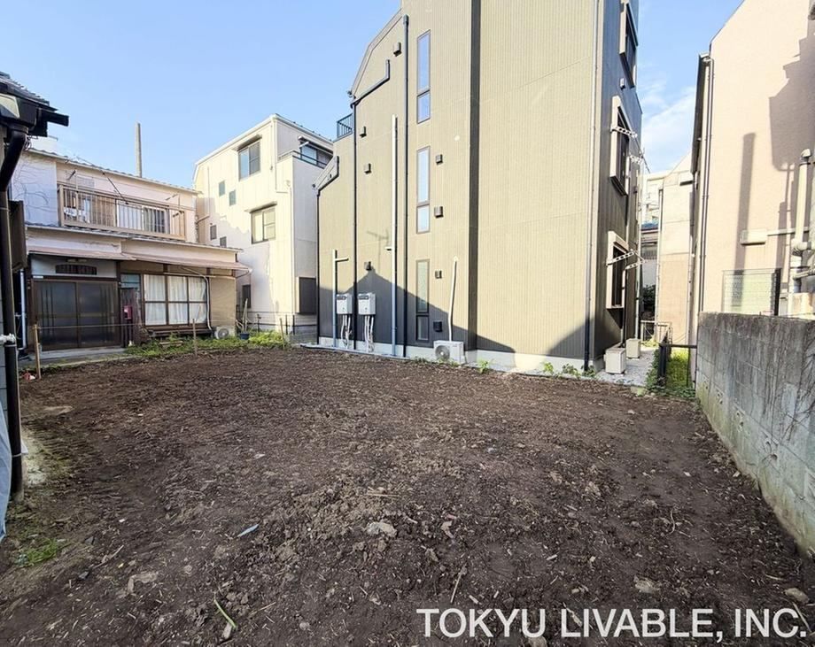84 m² land in Meguro Ward, Tokyo - Photo 1
