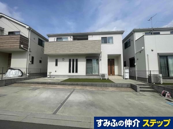 3LDK house in Isehara, Kanagawa - Photo 1