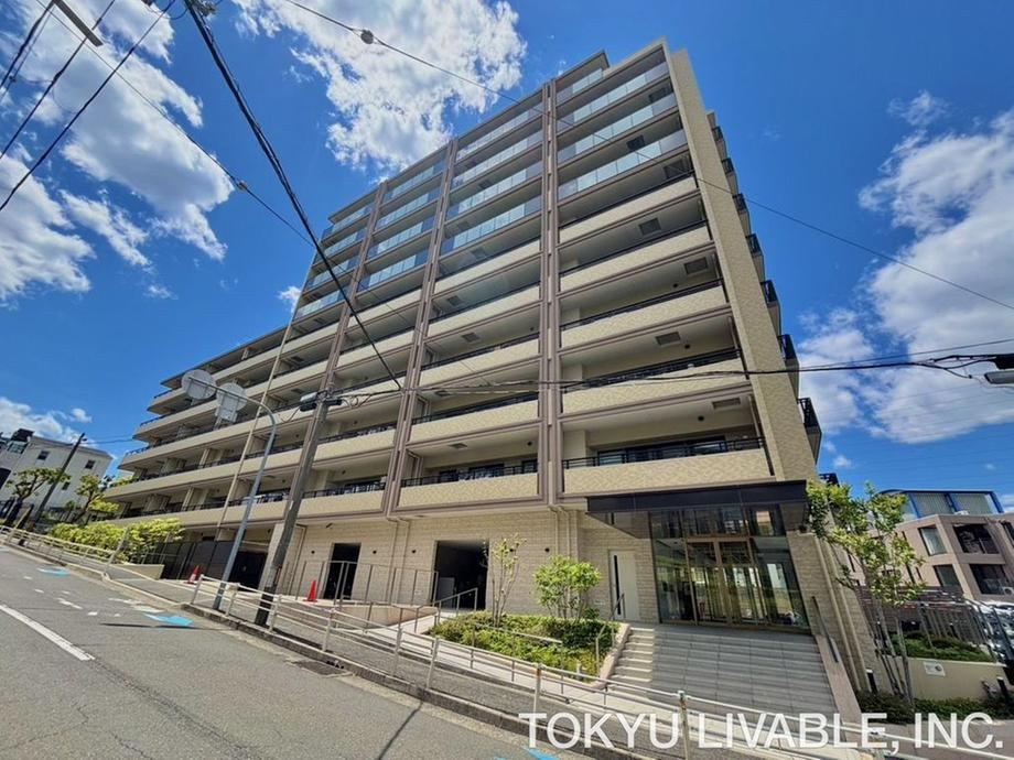 1LDK+S apartment in Suita, Osaka - Photo 1