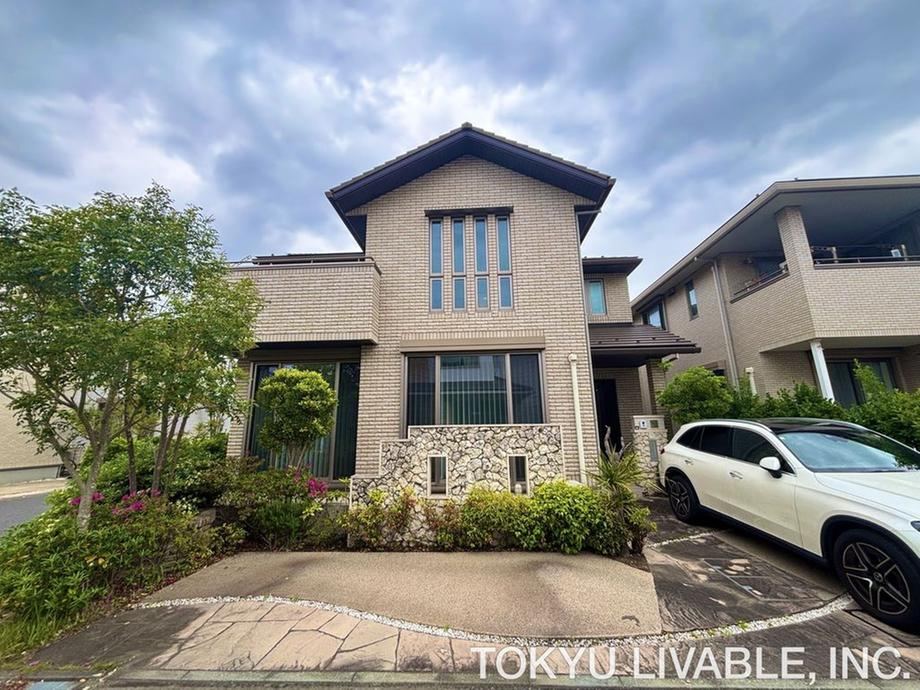 4LDK house in Urayasu, Chiba - Photo 1