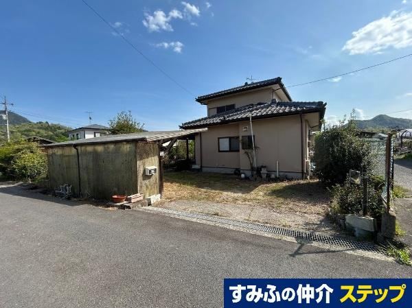 4LDK house in Hatsukaichi, Hiroshima - Photo 1