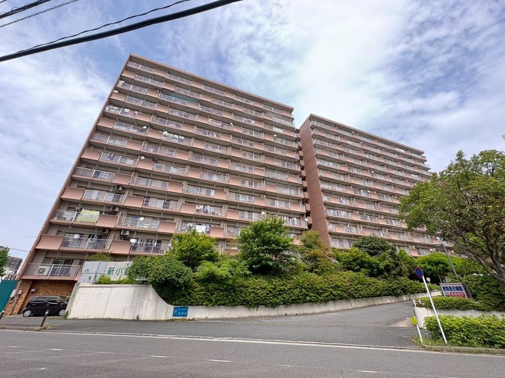 3LDK apartment in Kokurakita Ward, Kitakyushu, Fukuoka - Photo 1