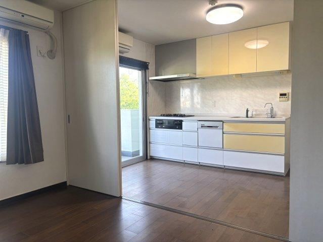 3DK apartment in Machida, Tokyo - Photo 1