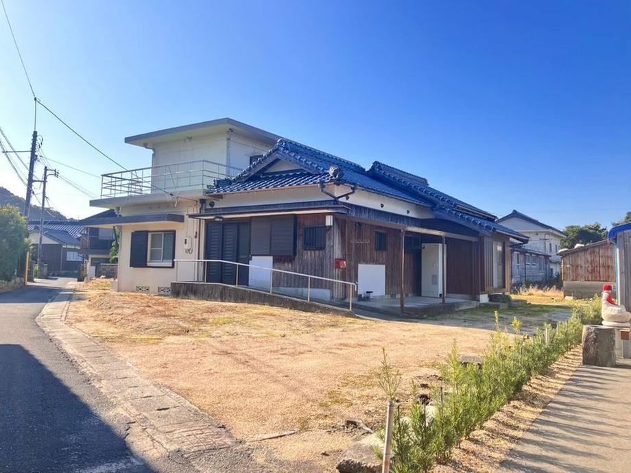 5DK house in Yamaguchi, Yamaguchi - Photo 1