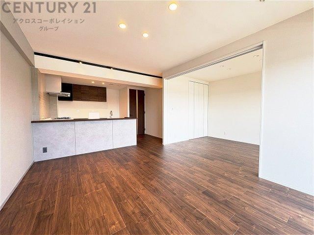 3LDK apartment in Ashiya, Hyogo - Photo 1