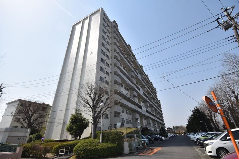 3LDK apartment in Iruma, Saitama - Photo 1