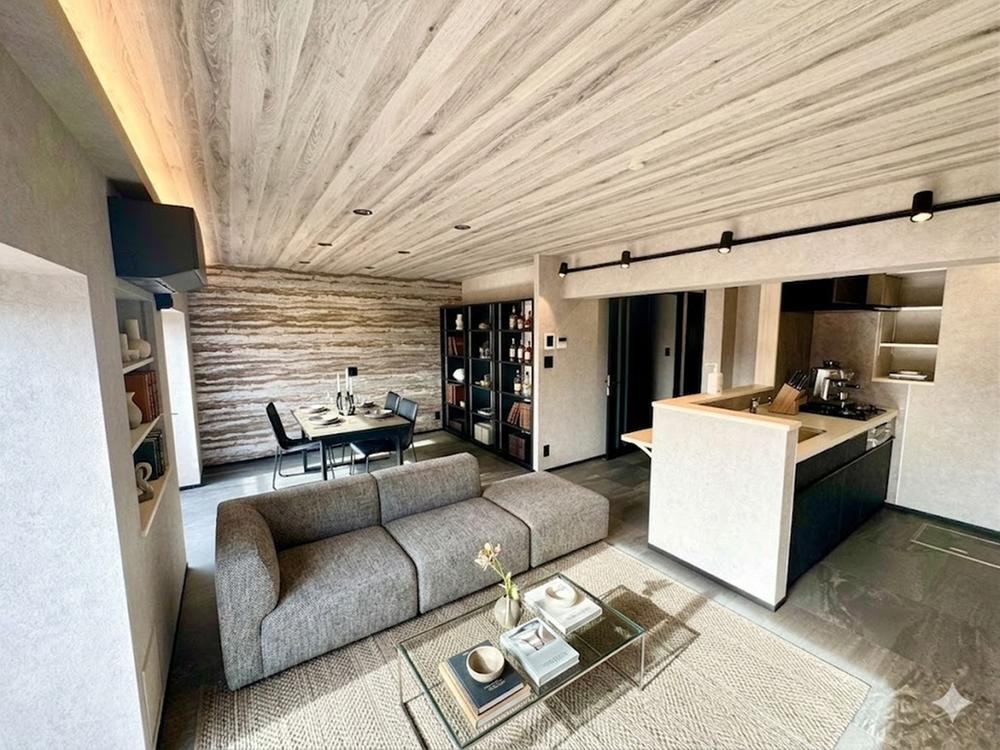 2LDK+S apartment in Atsugi, Kanagawa - Photo 1