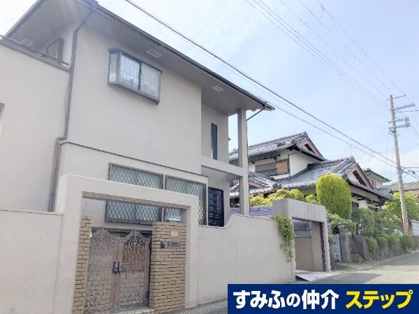 4LDK house in Ikoma, Nara - Photo 1