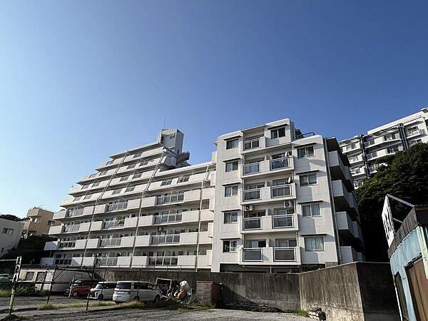 2LDK apartment in Yokosuka, Kanagawa - Photo 1