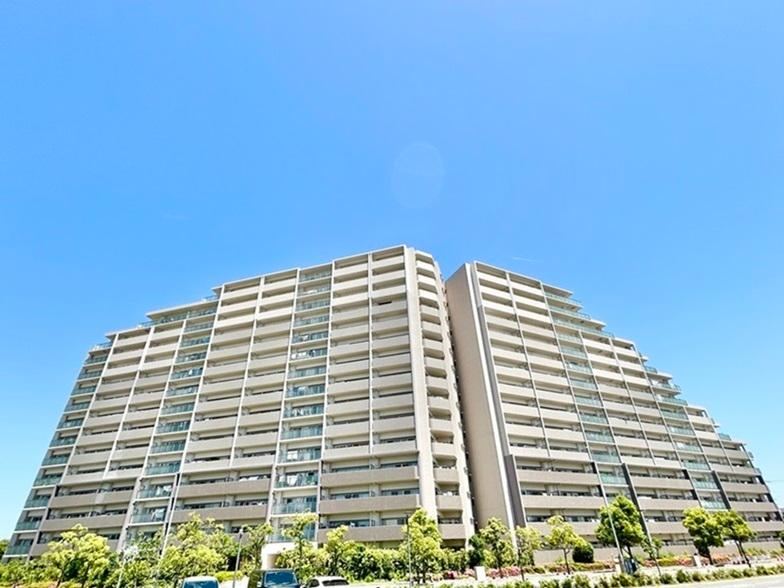 3LDK apartment in Inazawa, Aichi - Photo 1
