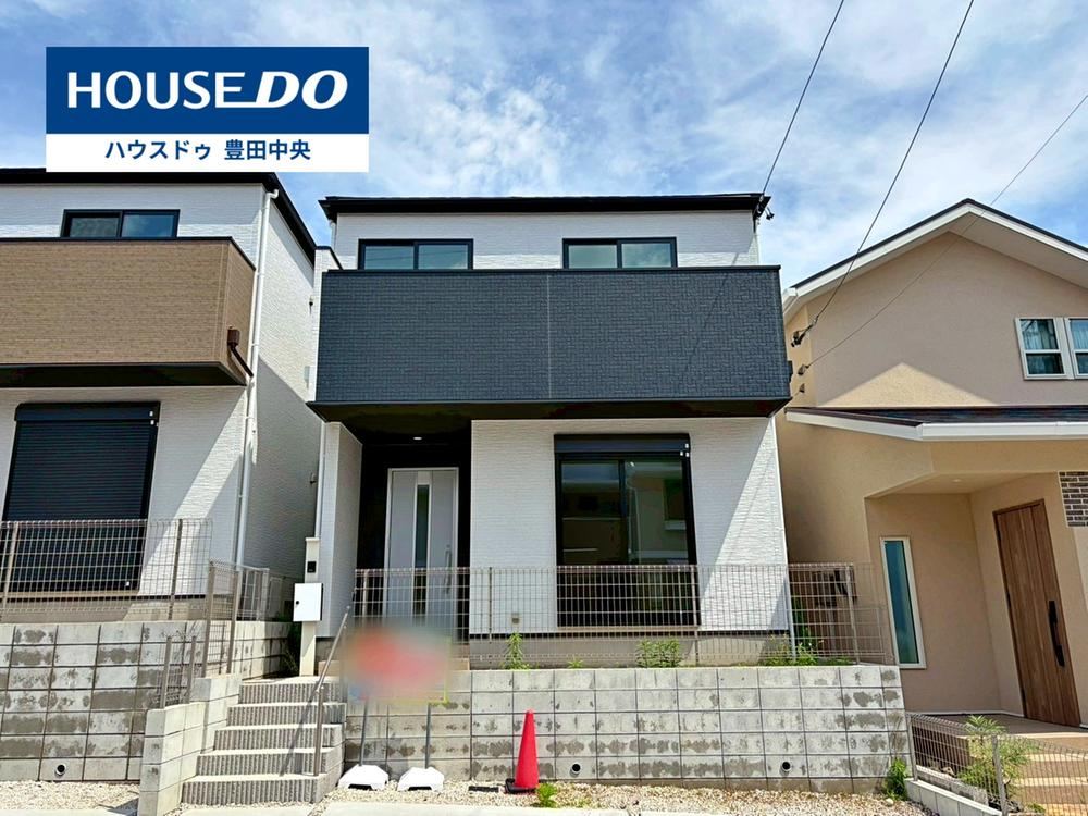 4LDK house in Toyota, Aichi - Photo 1