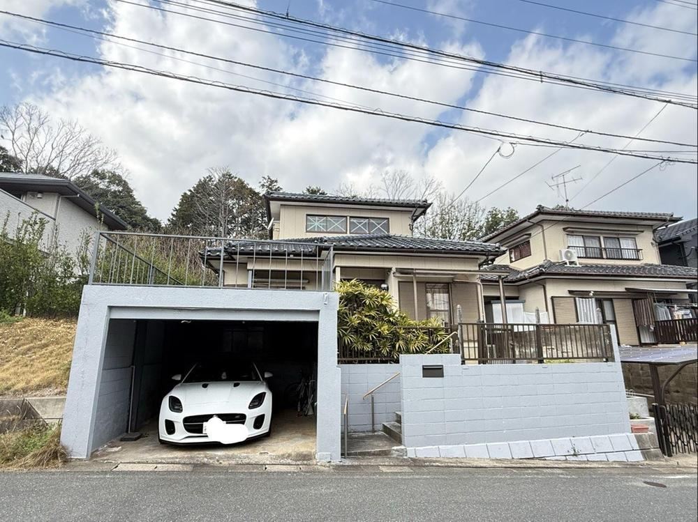 4LDK house in Nishi Ward, Fukuoka - Photo 1