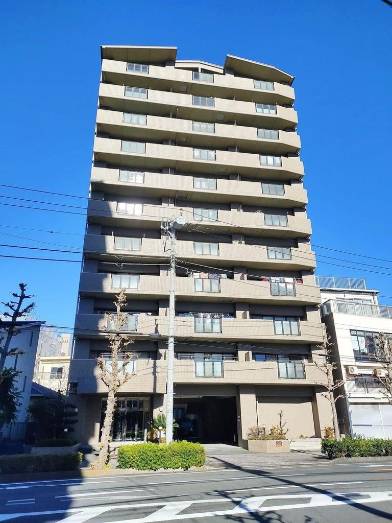 3LDK apartment in Numazu, Shizuoka - Photo 1
