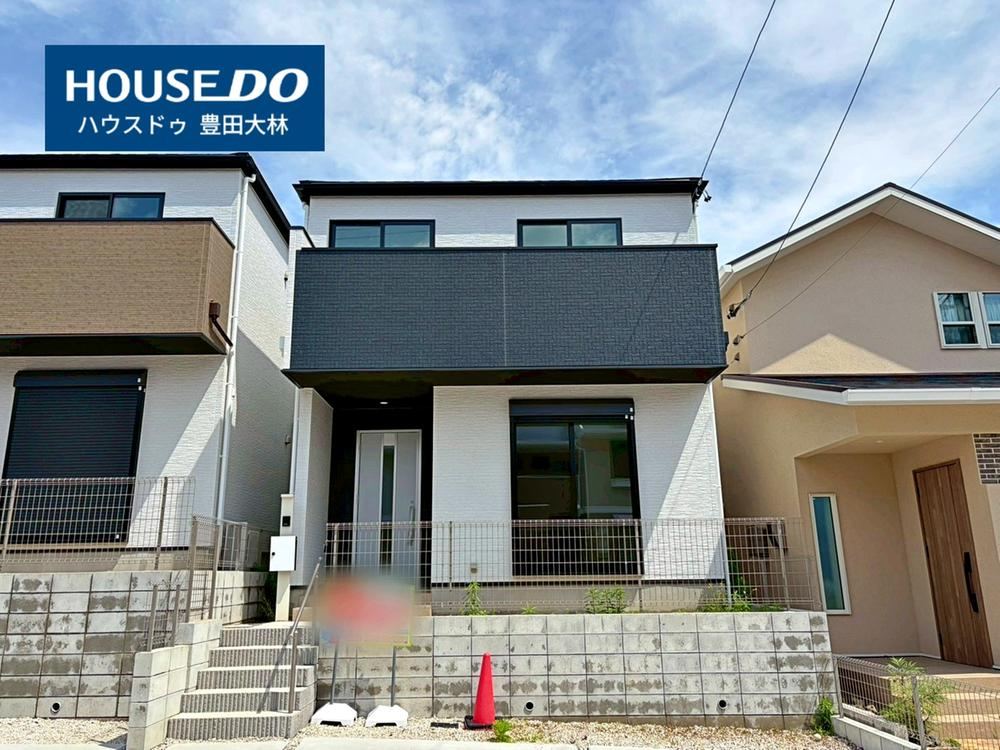 4LDK house in Toyota, Aichi - Photo 1