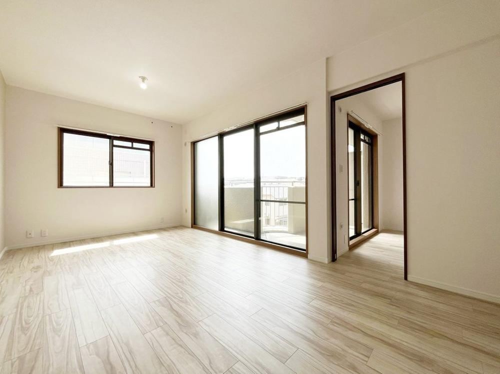 3LDK apartment in Ashiya, Hyogo - Photo 1