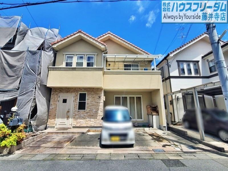 4LDK house in Tondabayashi, Osaka - Photo 1
