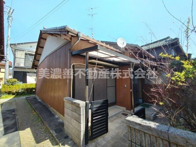4DK house in Gifu, Gifu - Photo 1