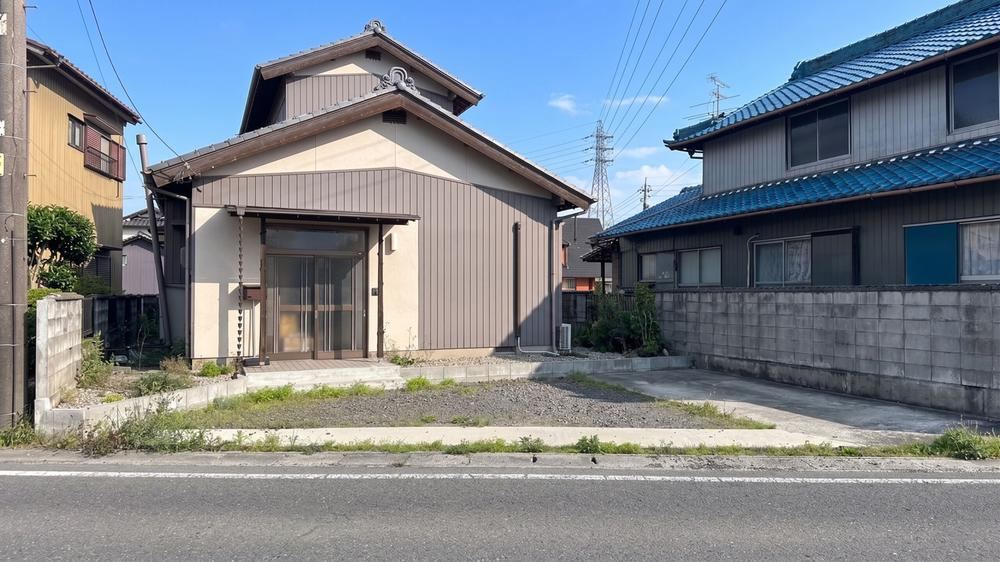 3LDK house in Konan, Aichi - Photo 1