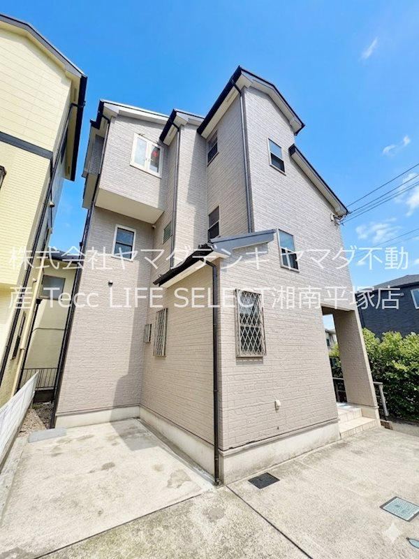 2LDK+3S house in Chigasaki, Kanagawa - Photo 1