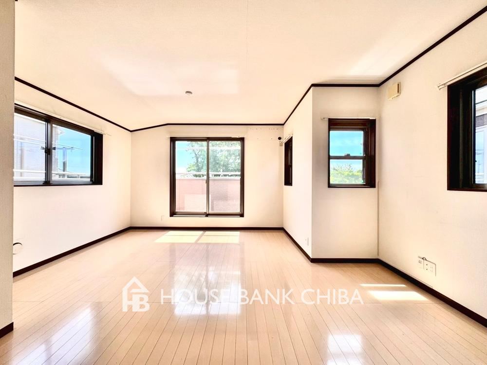3LDK+S house in Wakaba Ward, Chiba - Photo 1