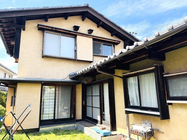 3LDK house in Asahi Ward, Yokohama, Kanagawa - Photo 1