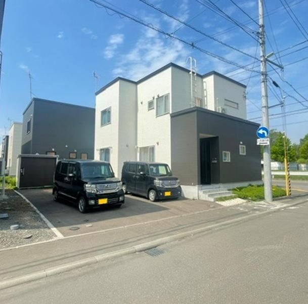 4LDK house in Higashi Ward, Sapporo, Hokkaido - Photo 1