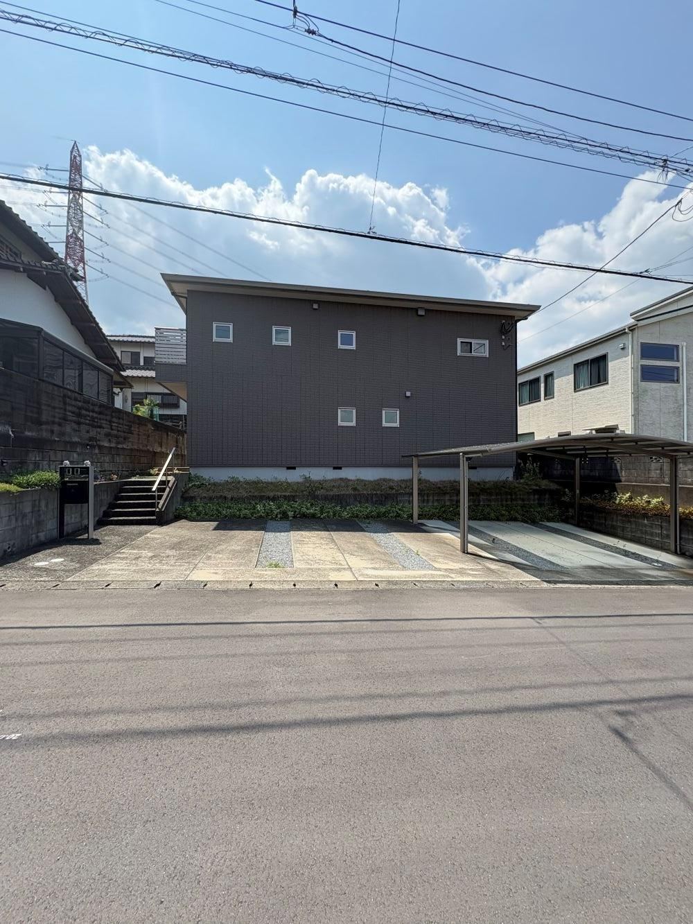 5LDK house in Chikushino, Fukuoka - Photo 1