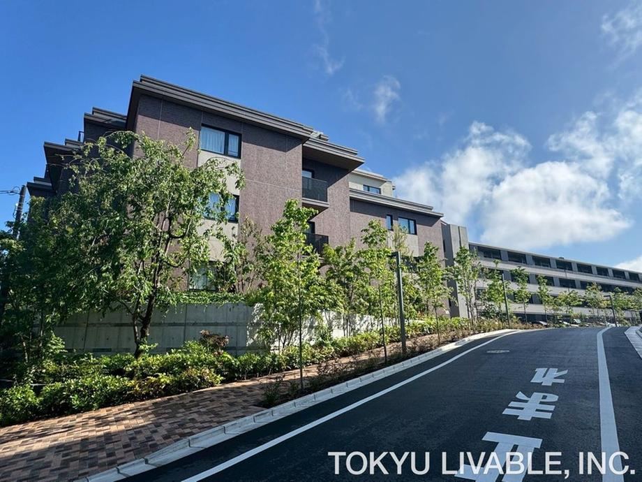 2LDK apartment in Setagaya Ward, Tokyo - Photo 1