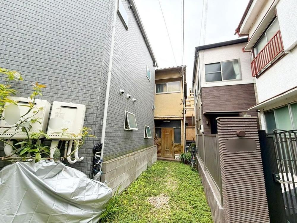 6DK house in Bunkyo Ward, Tokyo - Photo 1