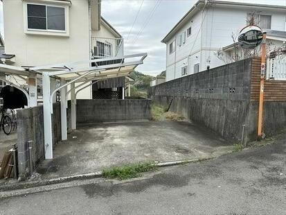 4LDK house in Matsuyama, Ehime - Photo 1