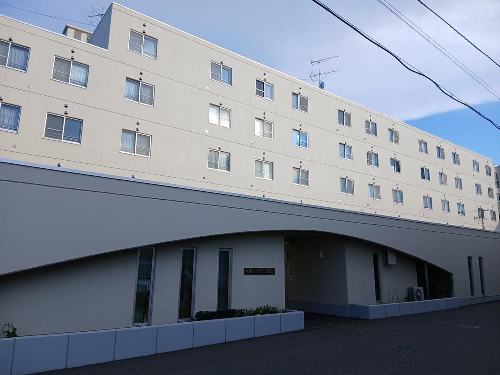 3LDK apartment in Nishi Ward, Sapporo, Hokkaido - Photo 1