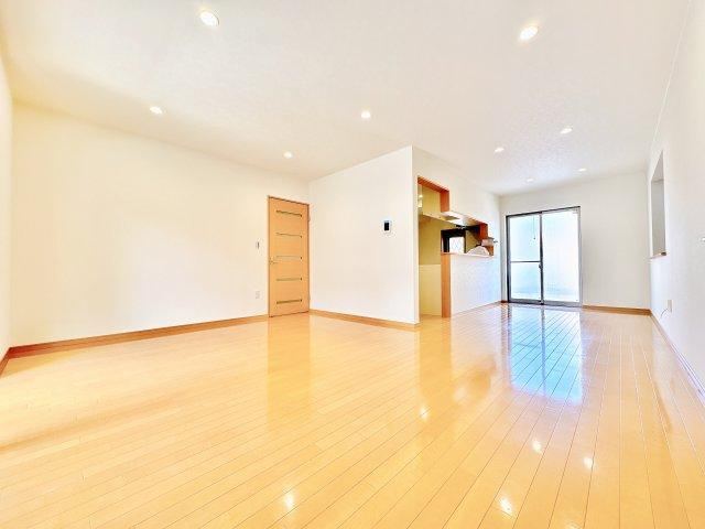 5LDK house in Ichinomiya, Aichi - Photo 1