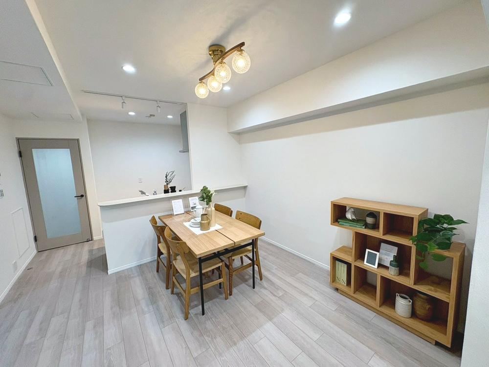 3LDK apartment in Suminoe Ward, Osaka - Photo 1