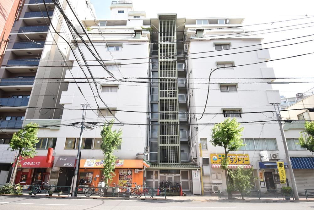 2K apartment in Taito Ward, Tokyo - Photo 1