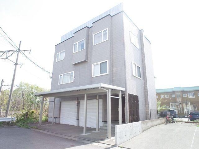 4LDK house in Aomori, Aomori - Photo 1