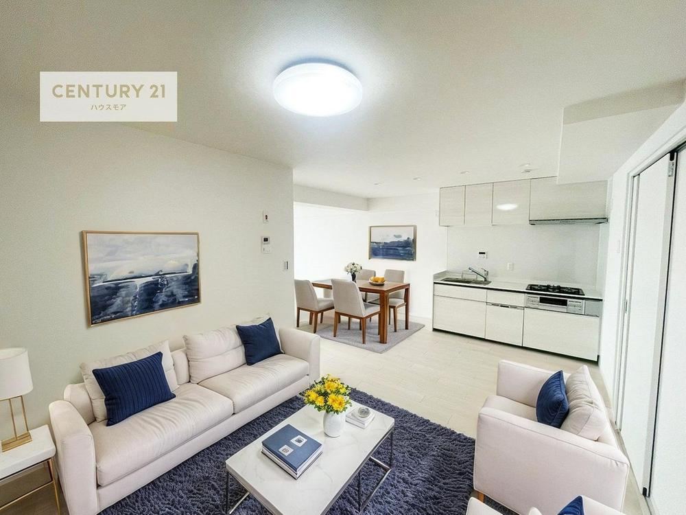 2LDK apartment in Kashiwa, Chiba - Photo 1