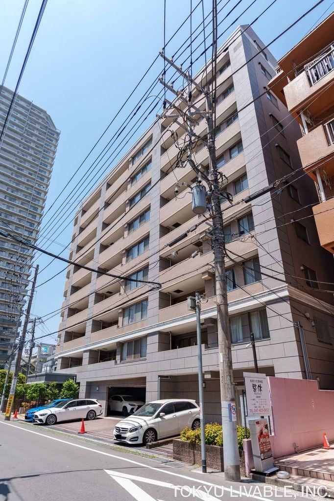 3LDK+S apartment in Funabashi, Chiba - Photo 1