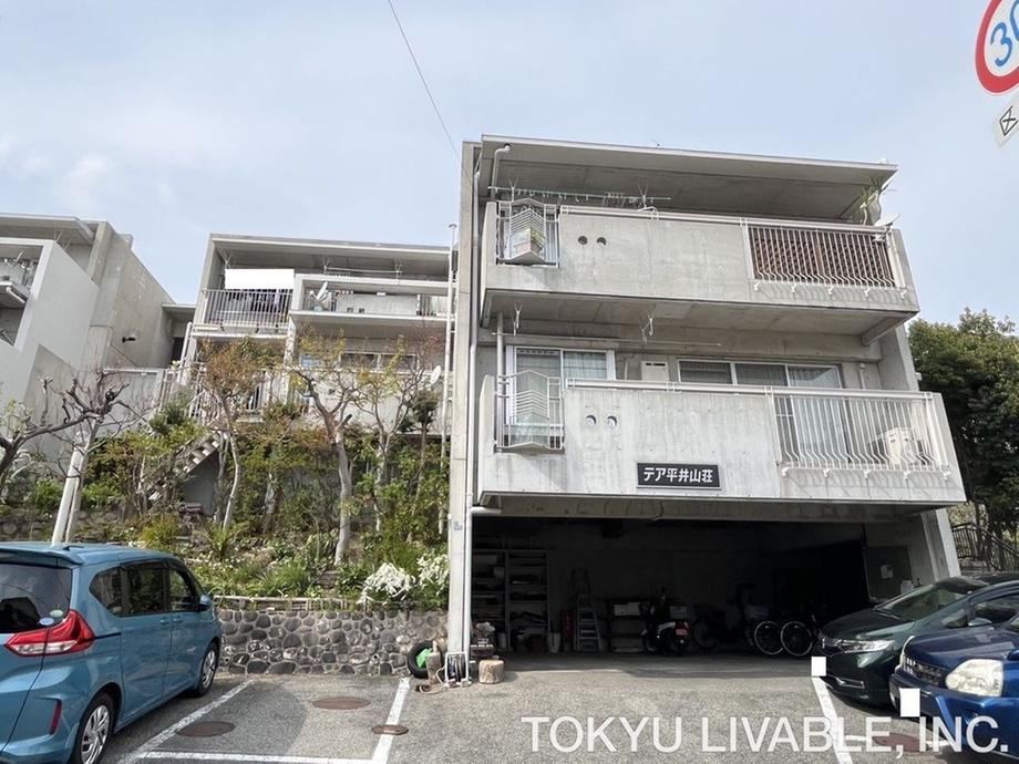3LDK apartment in Takarazuka, Hyogo - Photo 1