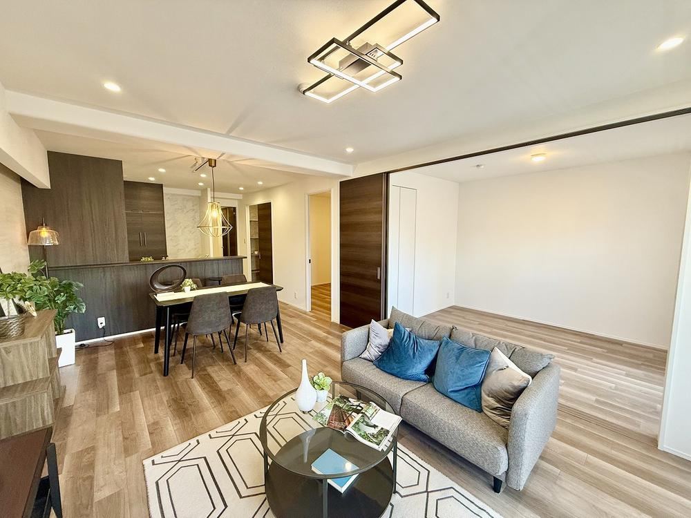 3LDK apartment in Nishi Ward, Osaka - Photo 1