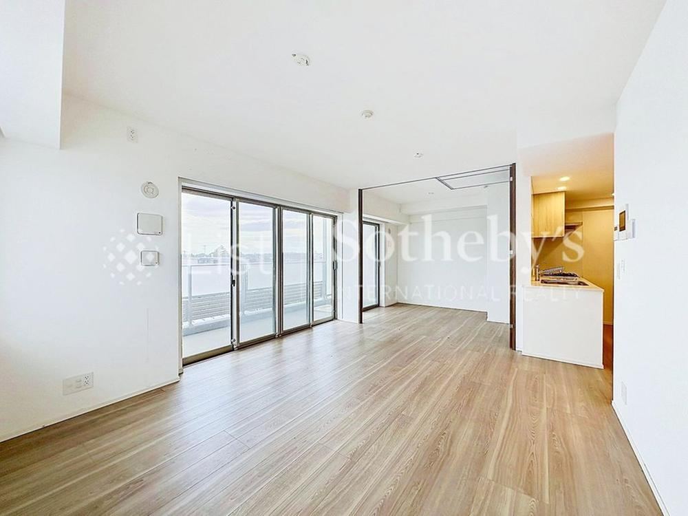 4LDK apartment in Fujisawa, Kanagawa - Photo 1