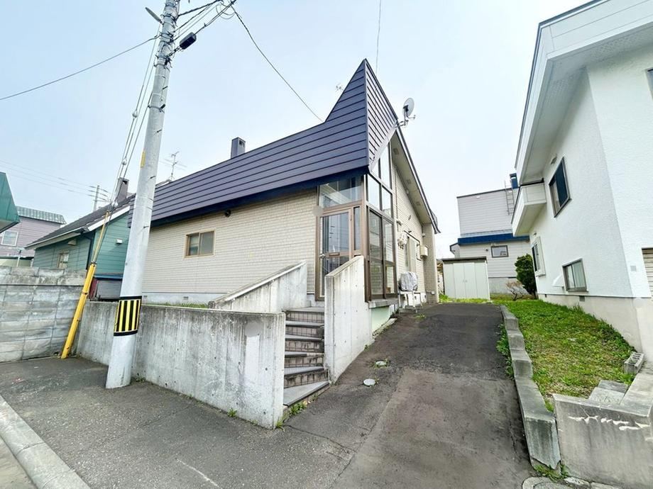 221 m² land in Atsubetsu Ward, Sapporo, Hokkaido - Photo 1