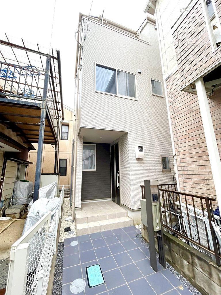 3DK+S house in Kawaguchi, Saitama - Photo 1