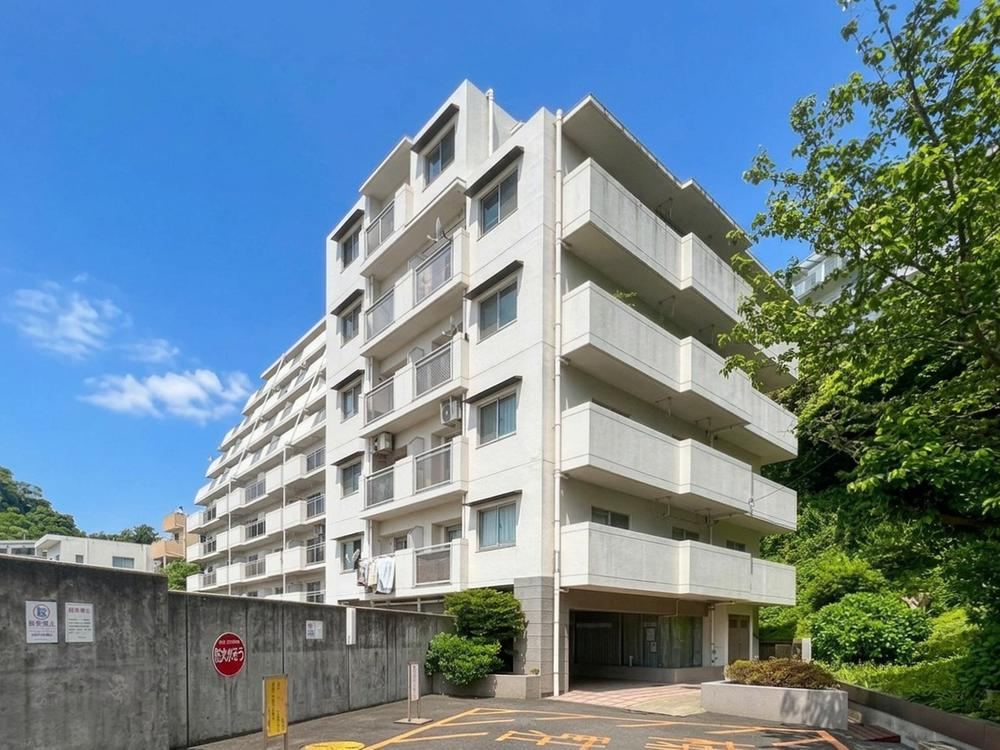 1LDK+S apartment in Yokosuka, Kanagawa - Photo 1