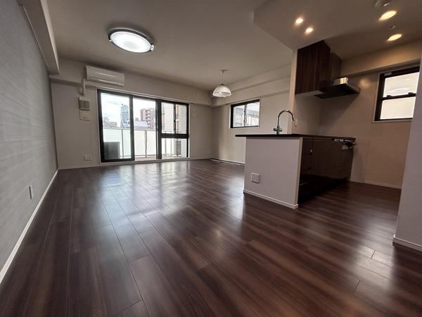 1LDK apartment in Abeno Ward, Osaka - Photo 1