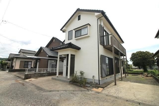 4LDK house in Miyazaki, Miyazaki - Photo 1
