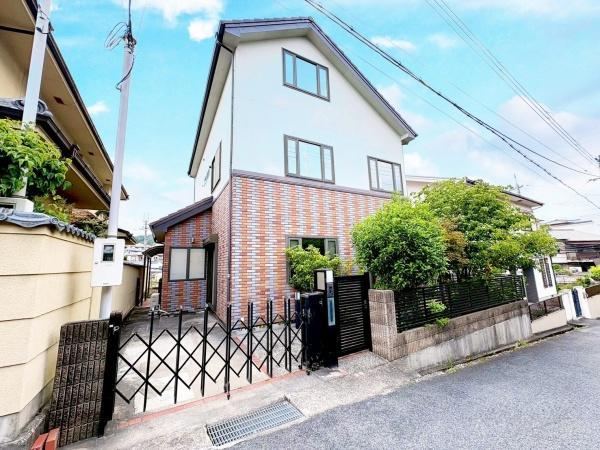 3LDDKK+S house in Ikoma, Nara - Photo 1