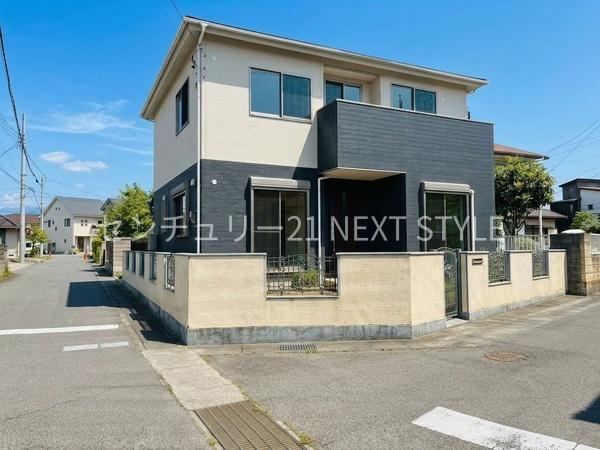 4LDK house in Chuo, Yamanashi - Photo 1