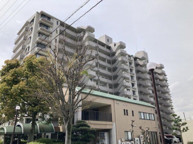 3LDK apartment in Kuwana, Mie - Photo 1